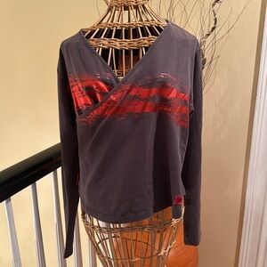 Johnny Blaze 🎉Sale🎉NWT gray with red glitter flames shirt